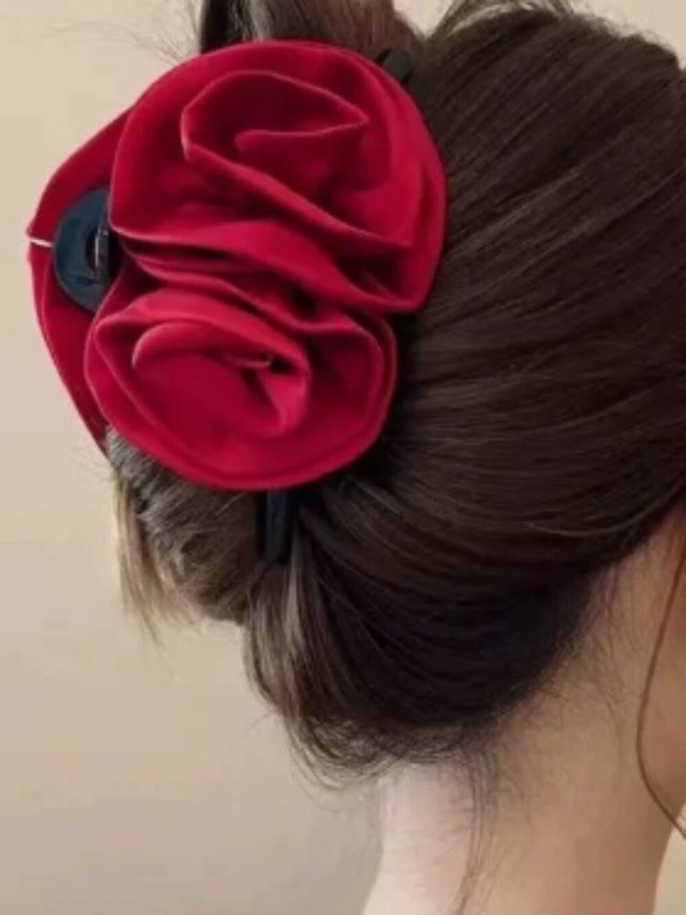 Women's hair clip